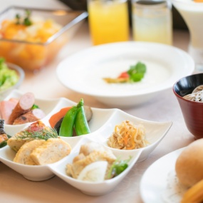 朝食
